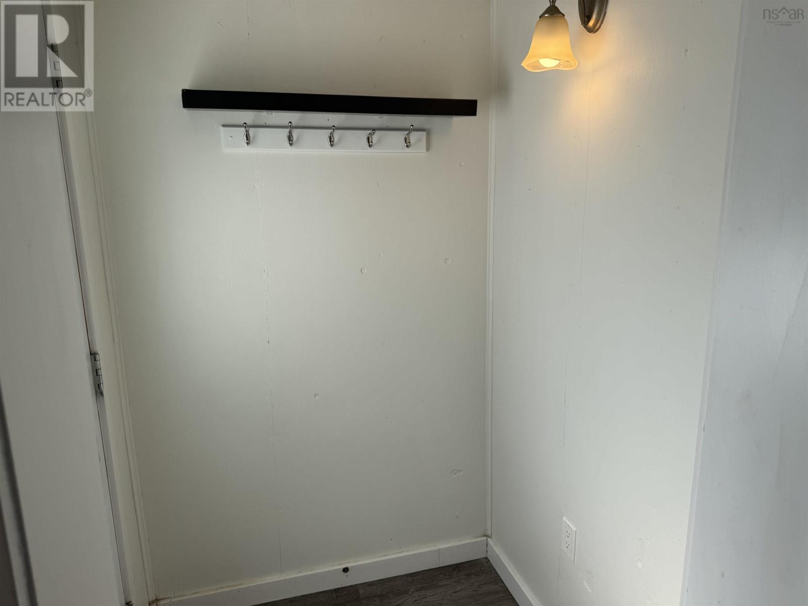 Property 22 of 22 of 612 Greenhill Road