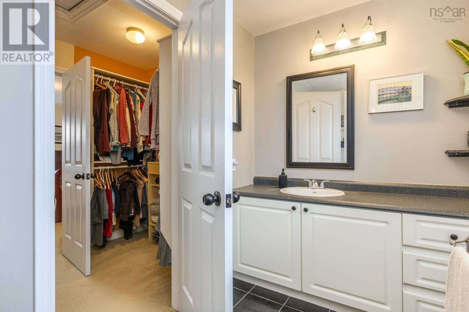 Property 32 of 50 of 107 Lancaster Drive