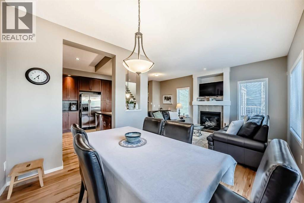 6 River Heights Crescent, Cochrane