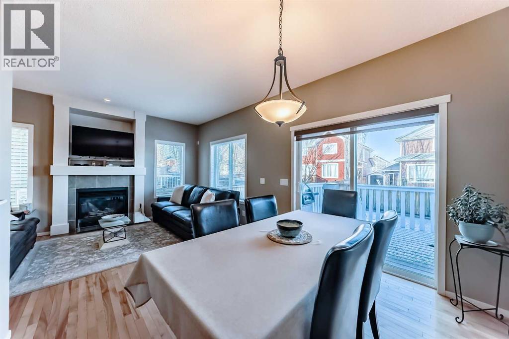 6 River Heights Crescent, Cochrane