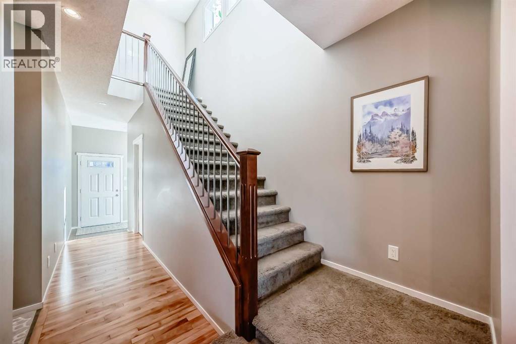 6 River Heights Crescent, Cochrane