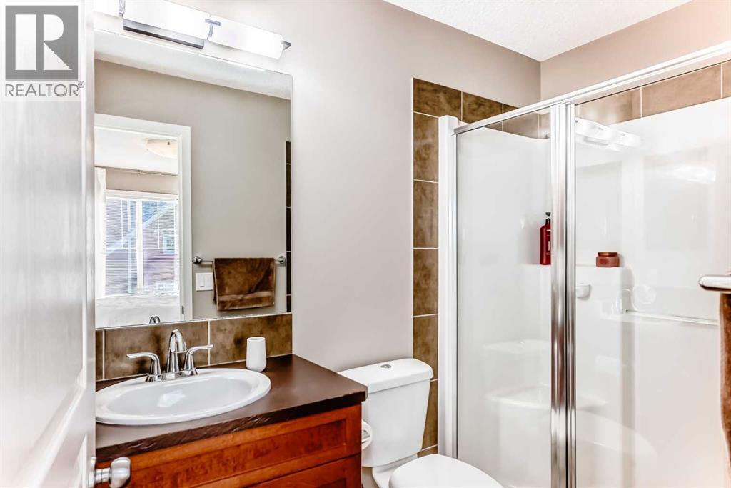 6 River Heights Crescent, Cochrane