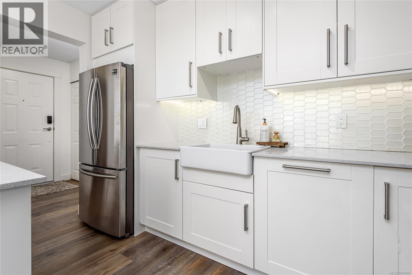 304 4685 Alderwood Pl, Courtenay