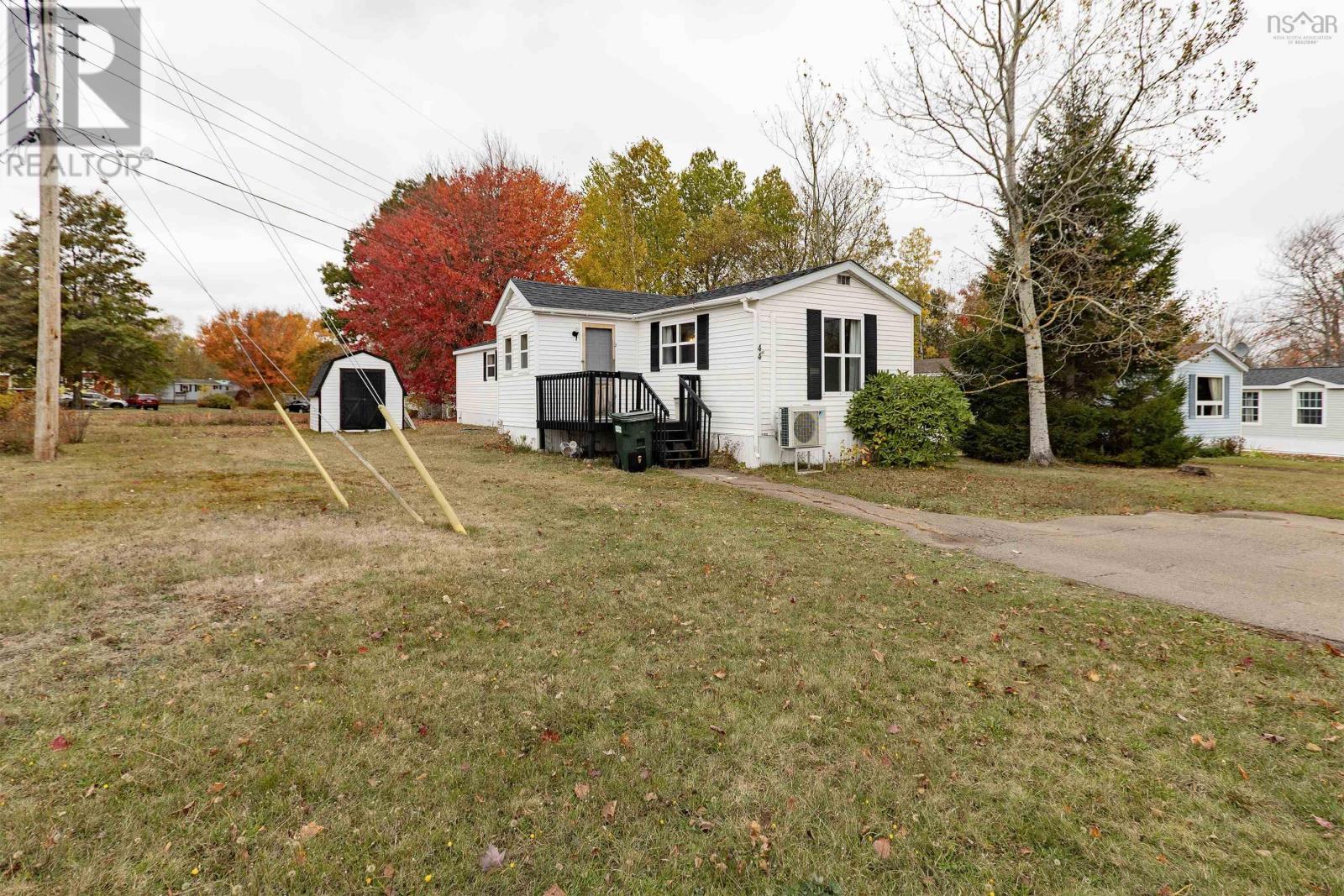 Property 1 of 22 of 44 Anson Avenue