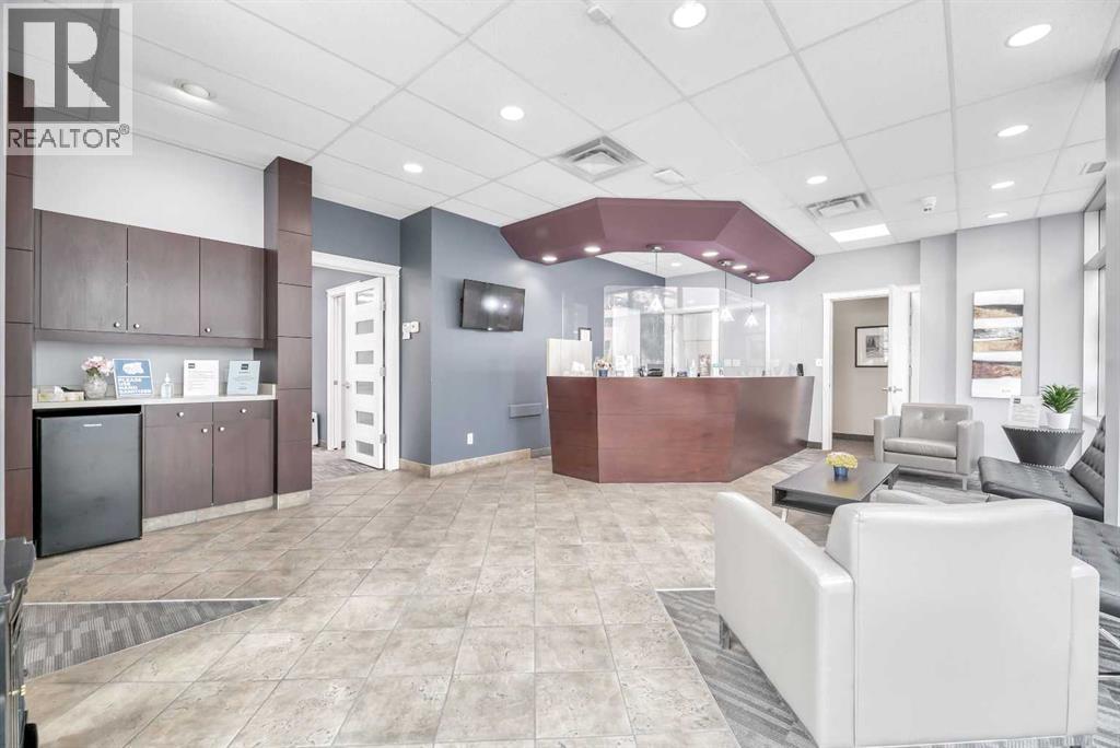 Office for Sale in   Avenue SW Downtown Commercial Core Calgary 