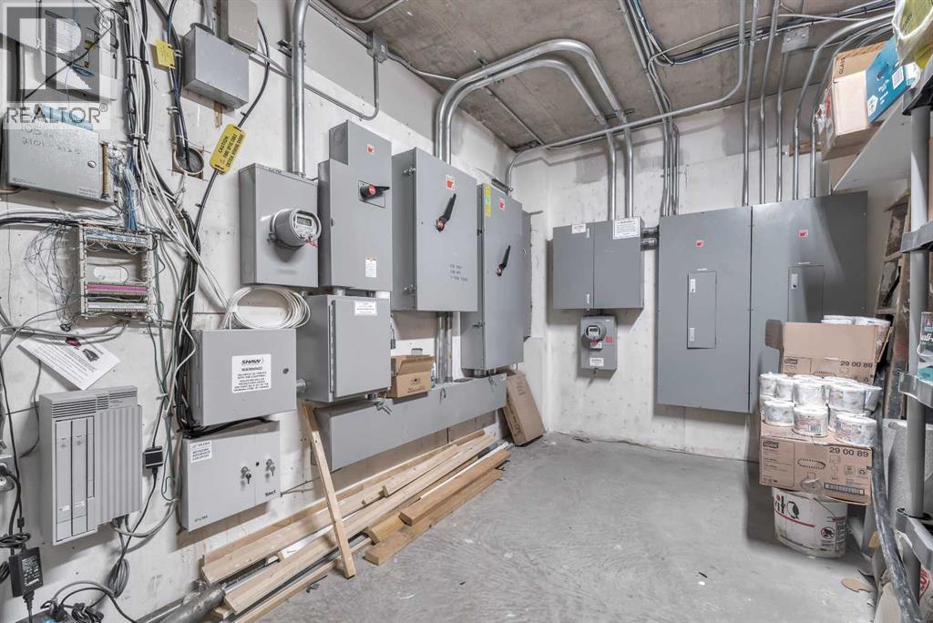 Office for Sale in   Avenue SW Downtown Commercial Core Calgary 