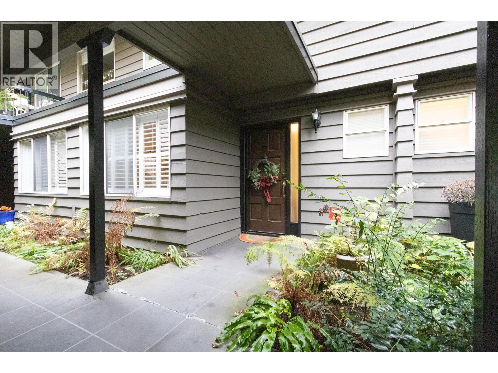 904 235 KEITH ROAD, West Vancouver