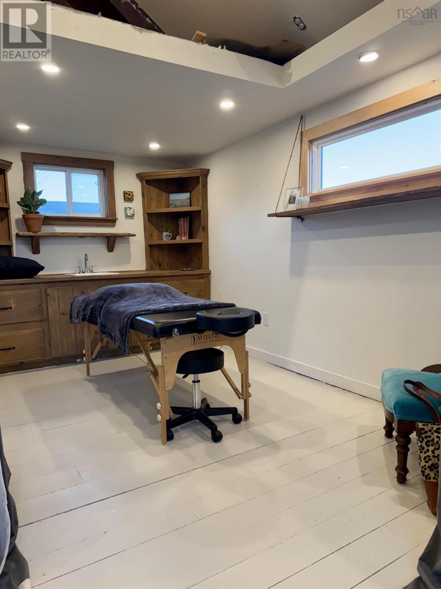 Property 9 of 13 of 4 Beech Street