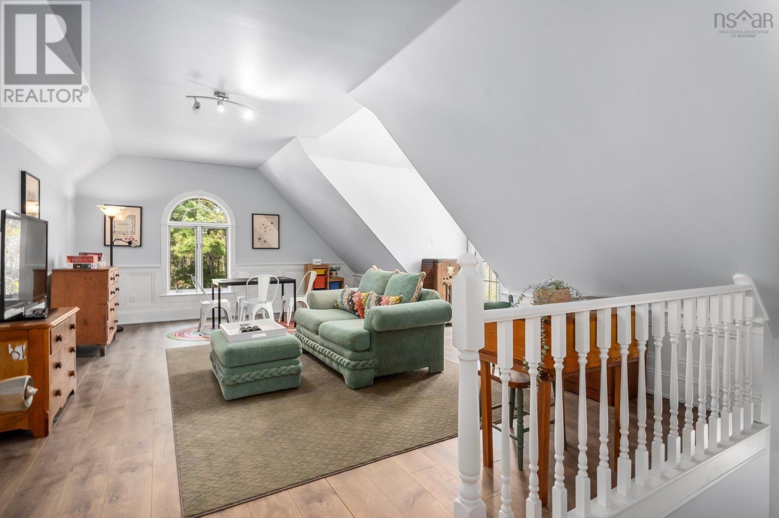 Property 32 of 47 of 20 Oakley Avenue