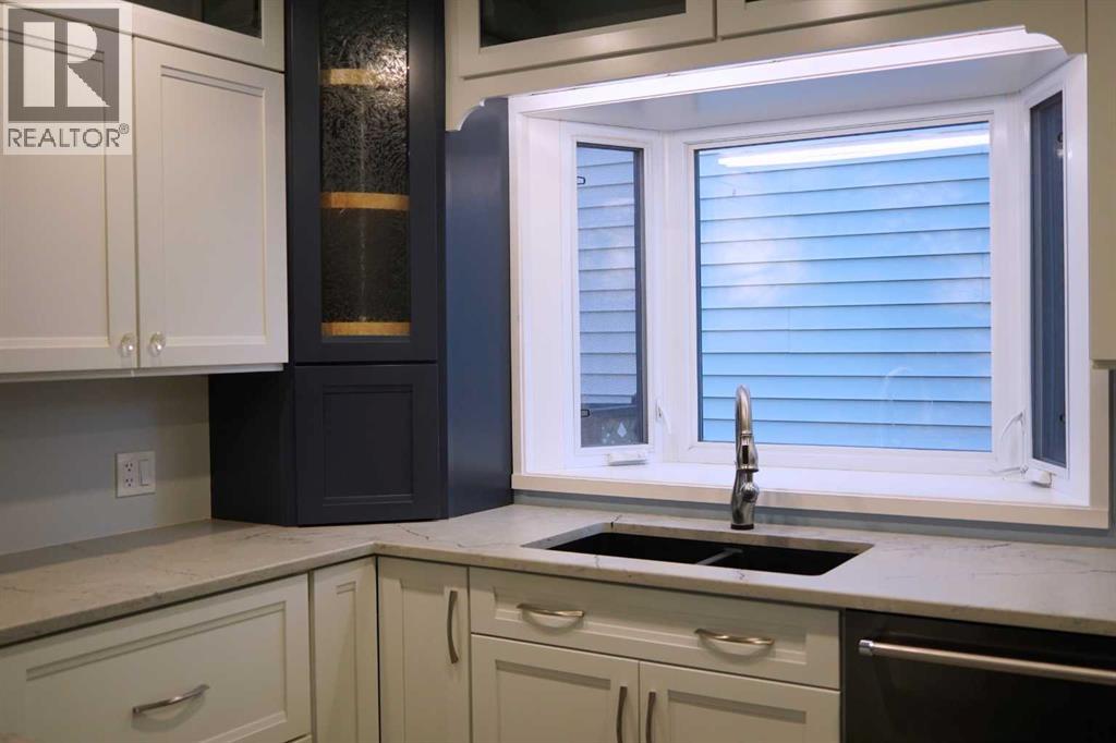 Single Family House for Sale in  Ranchview Drive NW Ranchlands Calgary 