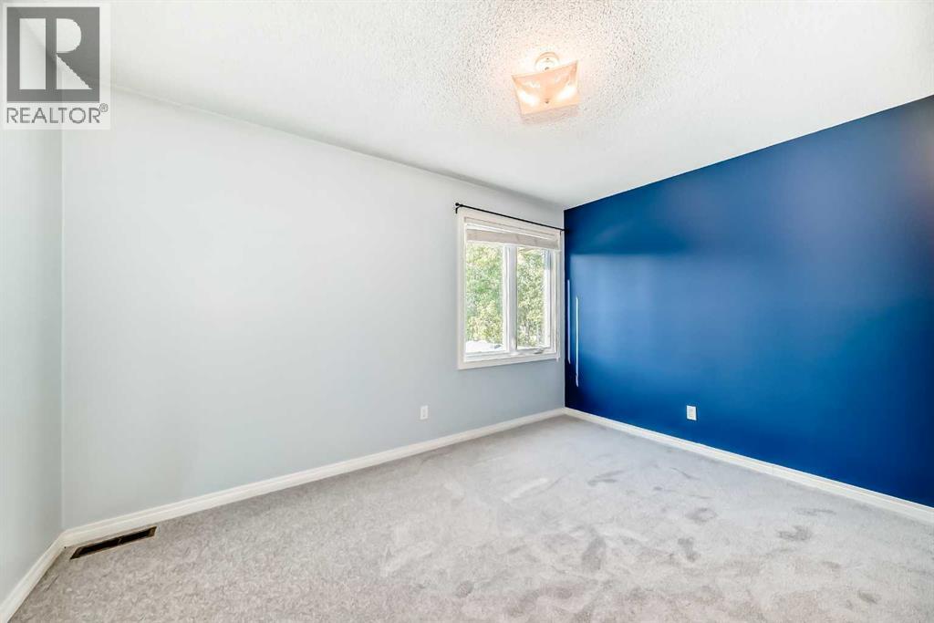 Single Family House for Sale in  Ranchview Drive NW Ranchlands Calgary 