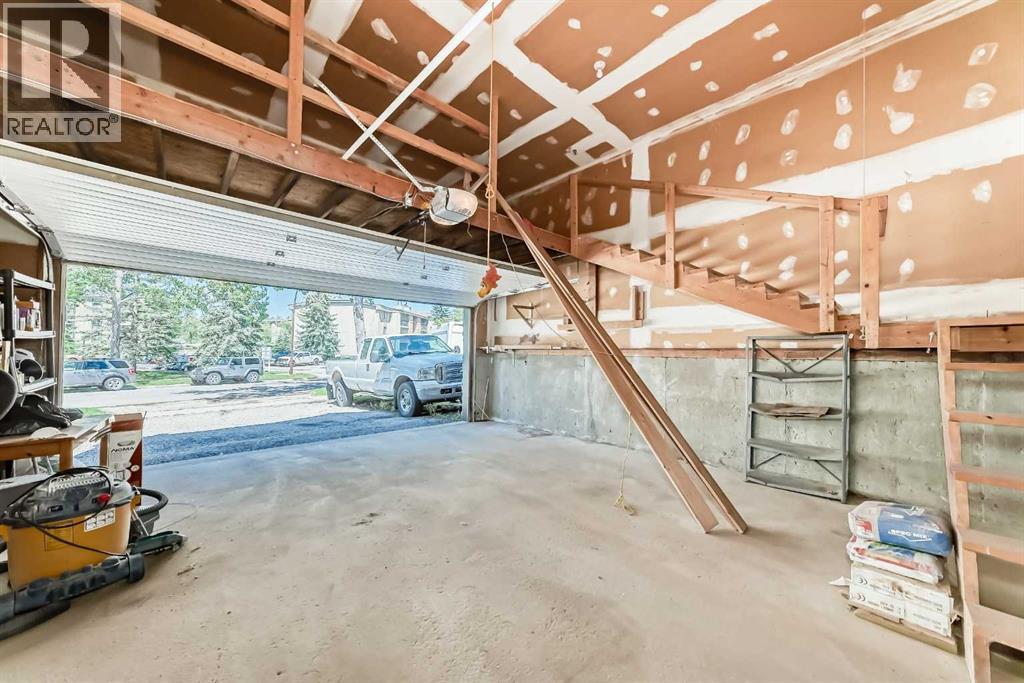 Single Family House for Sale in  Ranchview Drive NW Ranchlands Calgary 