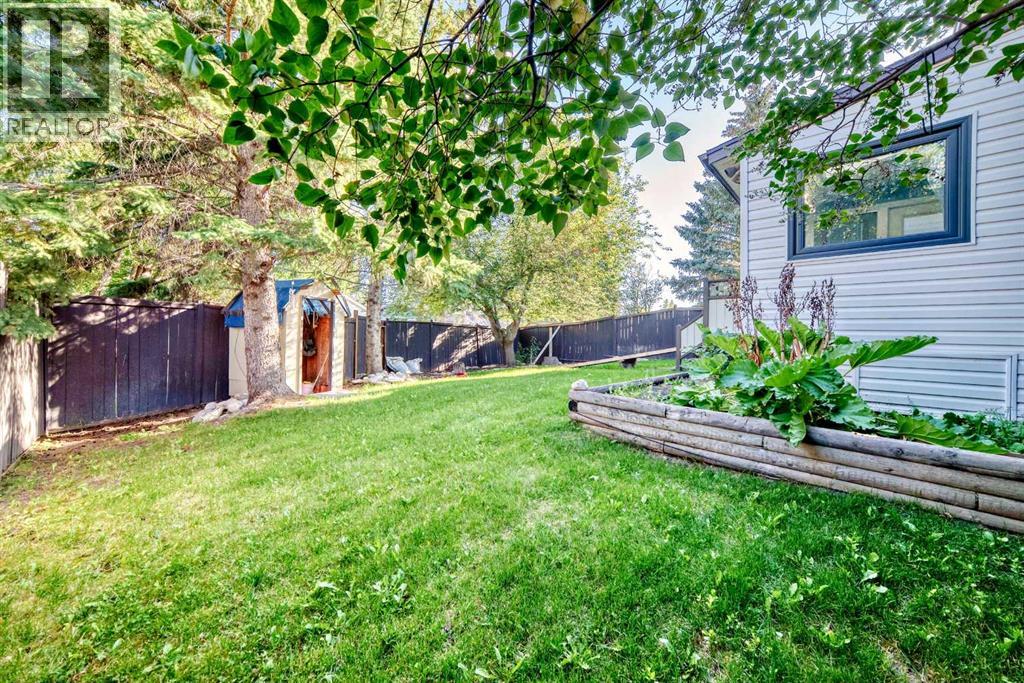 Single Family House for Sale in  Ranchview Drive NW Ranchlands Calgary 