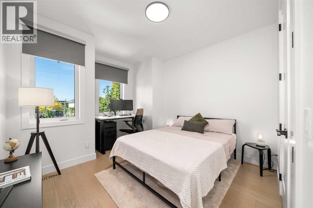 Single Family House for Sale in   Street SW Richmond Calgary 