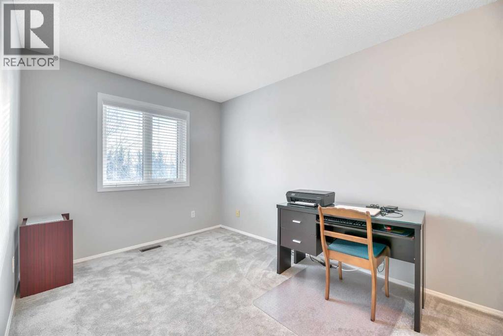 Single Family House for Sale in  Millview Drive SW Millrise Calgary 