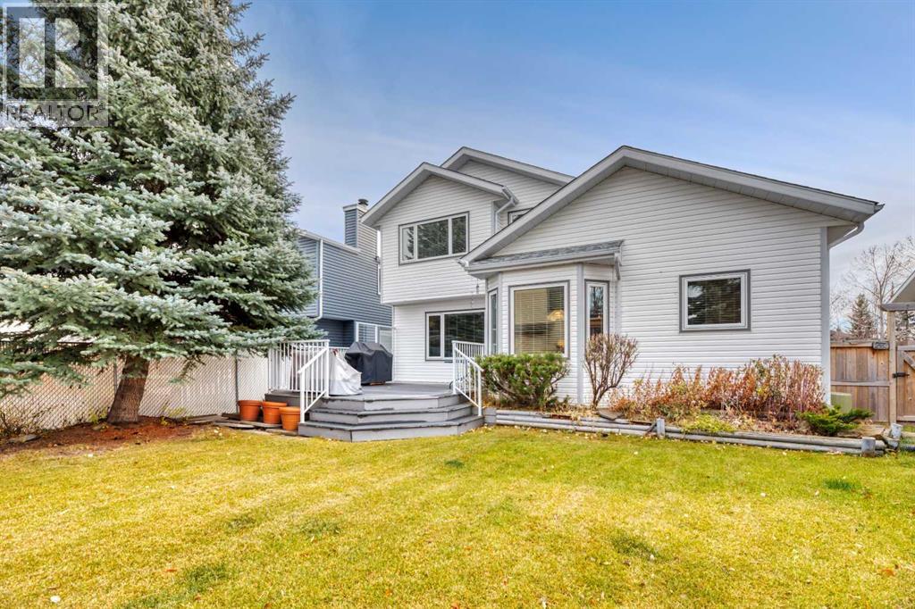 Single Family House for Sale in  Millview Drive SW Millrise Calgary 