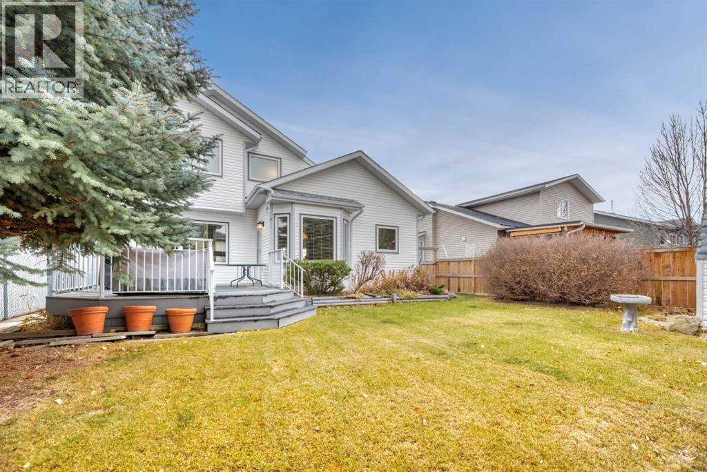 Single Family House for Sale in  Millview Drive SW Millrise Calgary 
