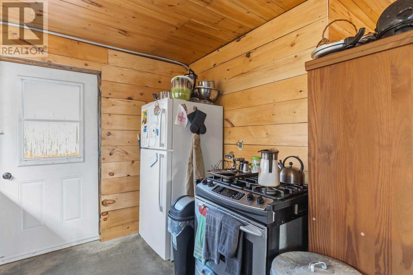 Property 25 of 28 of 788 Purdy Road