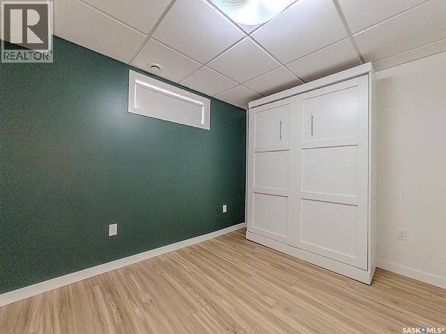 Single Family House Bungalow for Sale in  th AVENUE NE Swift Current 