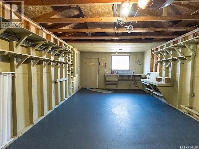 Single Family House Bungalow for Sale in  th AVENUE NE Swift Current 