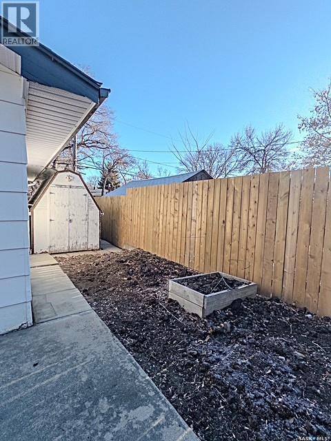 Single Family House Bungalow for Sale in  th AVENUE NE Swift Current 