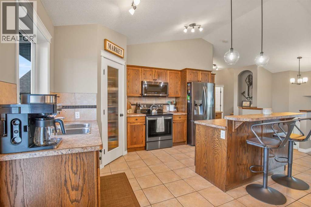 4511 45A Street Close, Innisfail