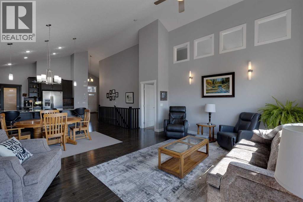 192 Heritage Boulevard, Cochrane