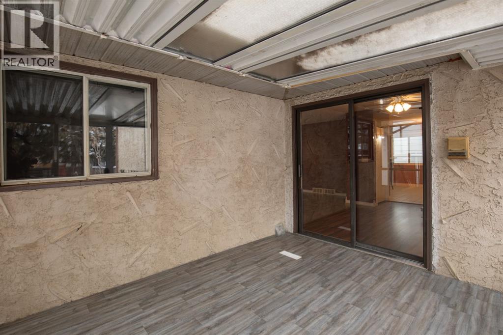 55 Norton Avenue, Red Deer