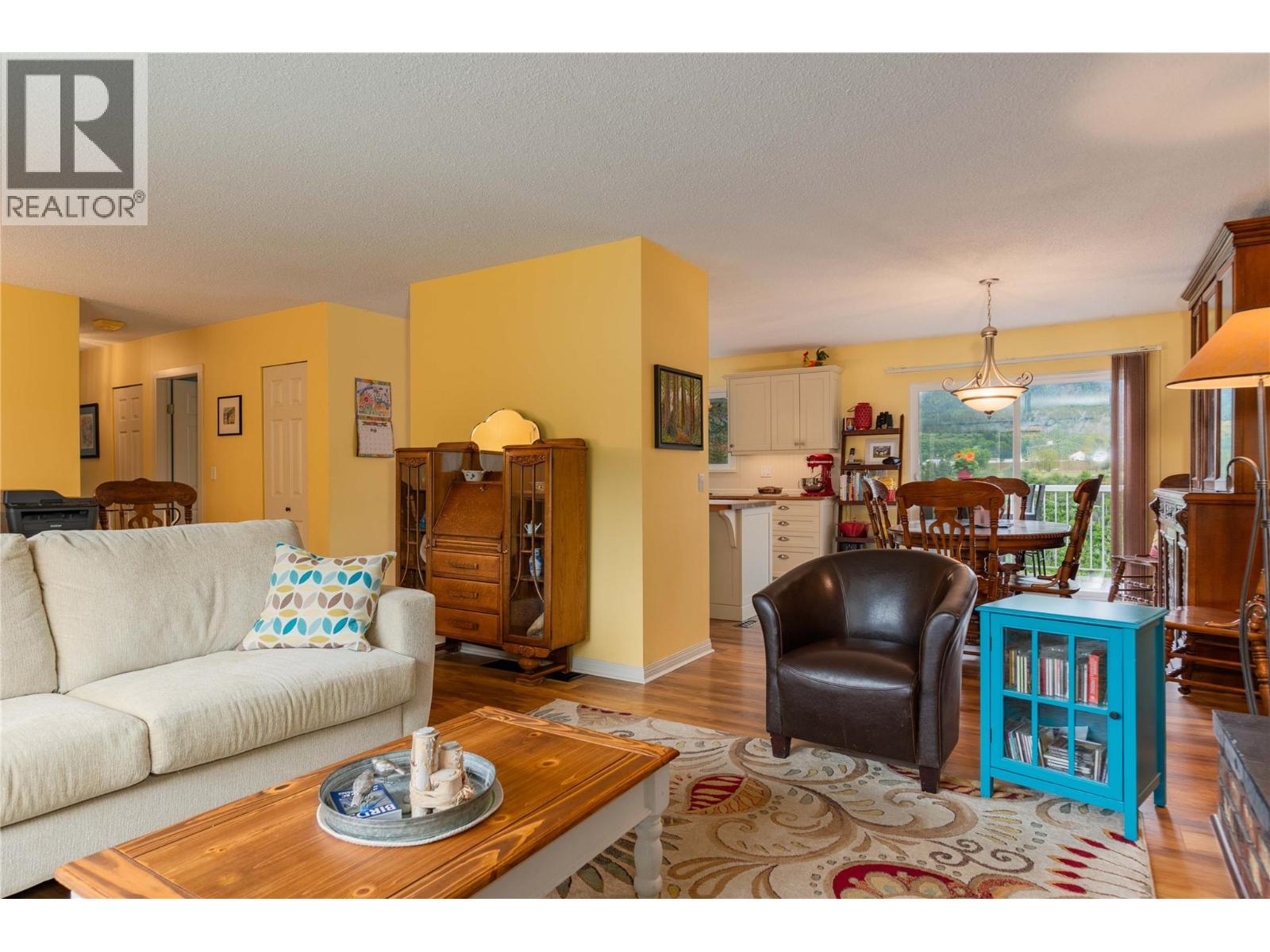 1923 Riverside Crescent, Castlegar