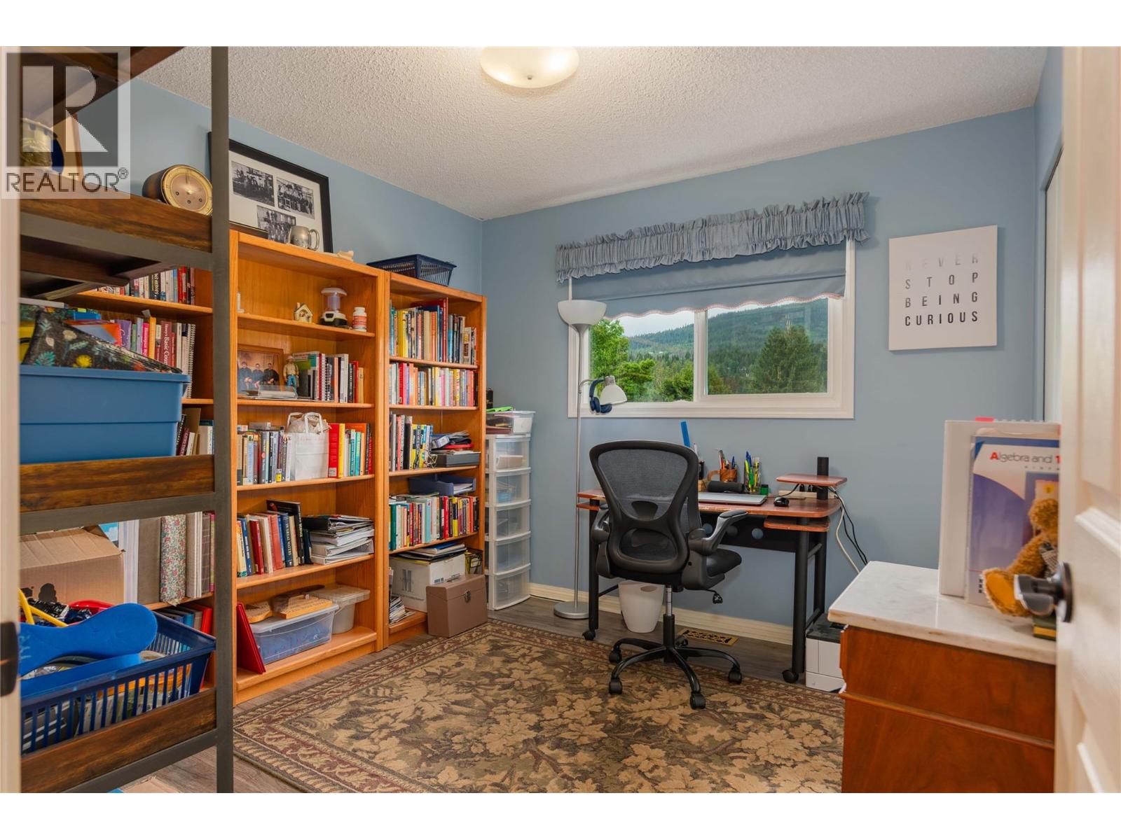 1923 Riverside Crescent, Castlegar