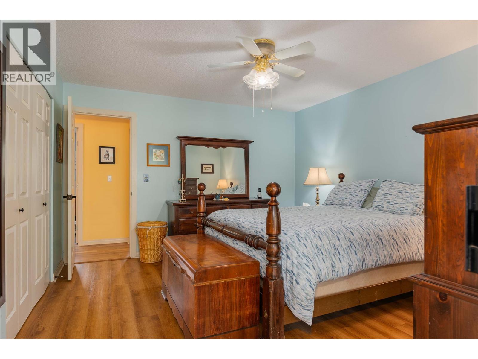 1923 Riverside Crescent, Castlegar