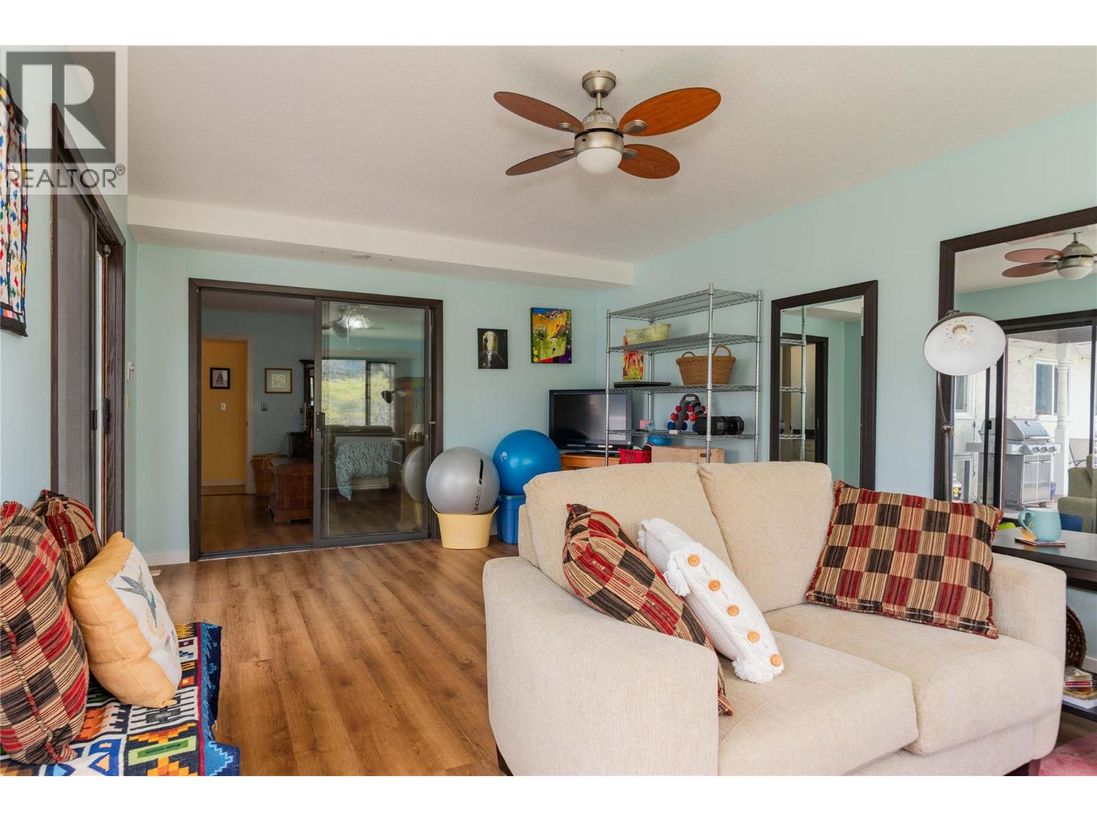 1923 Riverside Crescent, Castlegar