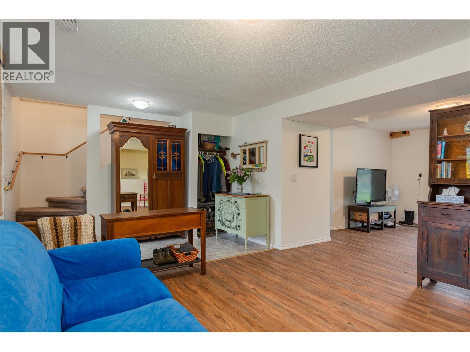 1923 Riverside Crescent, Castlegar