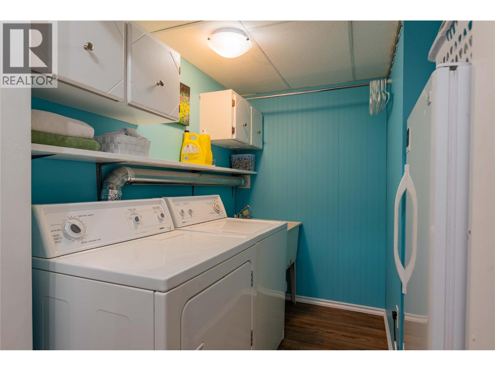 1923 Riverside Crescent, Castlegar