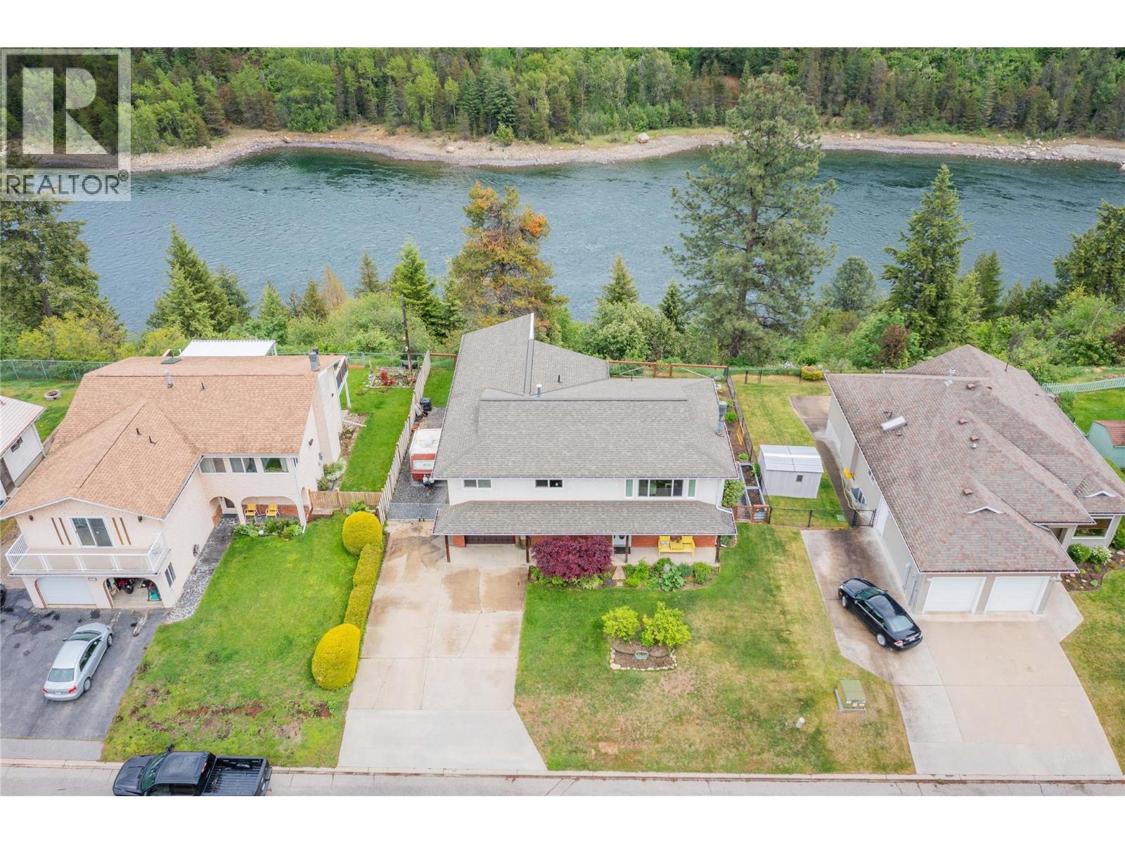 1923 Riverside Crescent, Castlegar