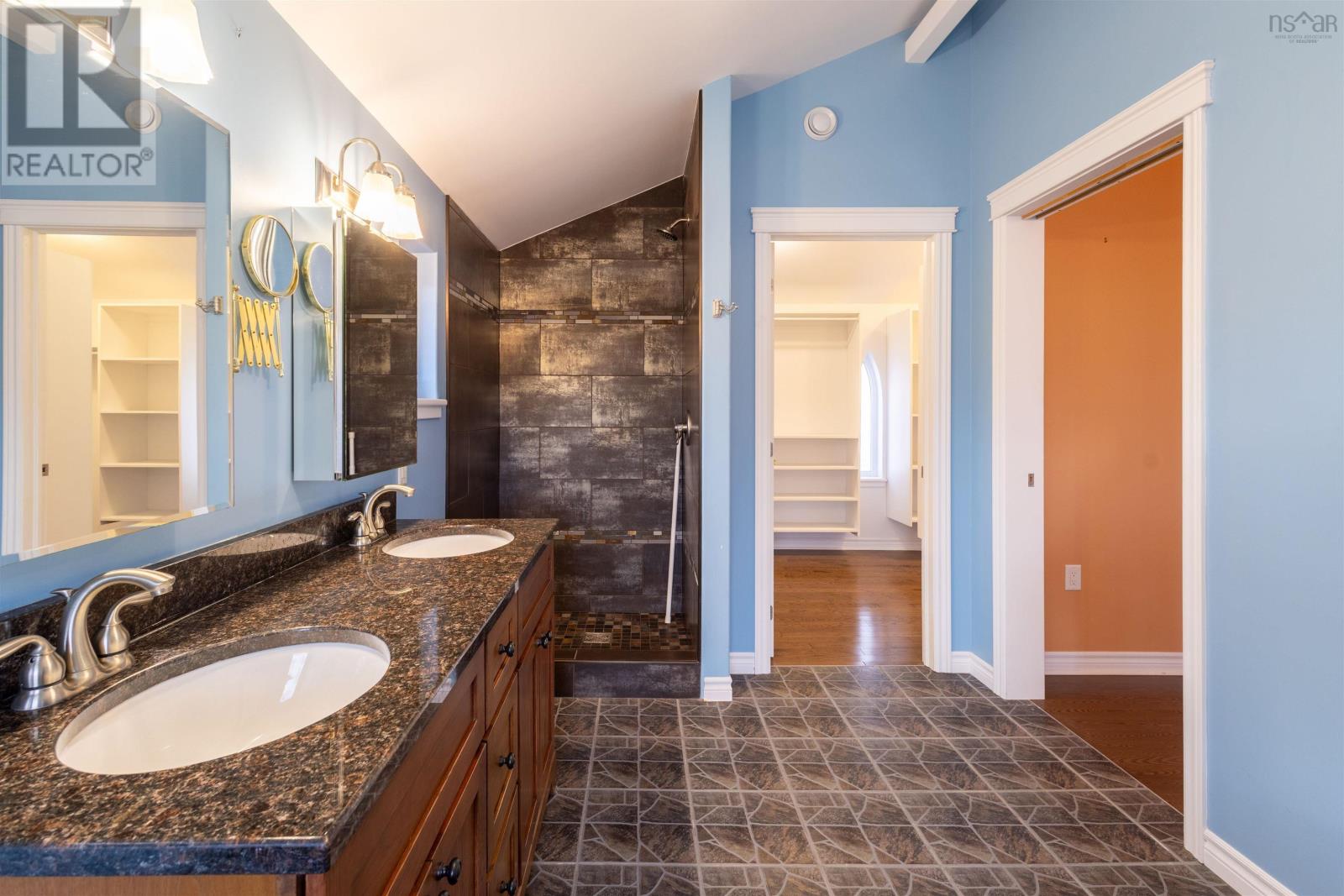 Property 32 of 49 of 15 Howe Court