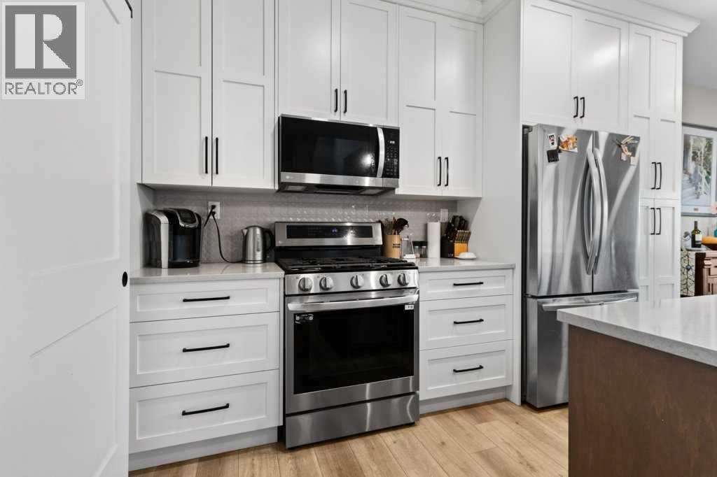 85 Crestview Boulevard, Sylvan Lake