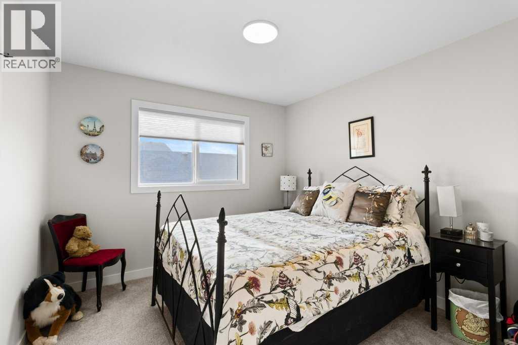 85 Crestview Boulevard, Sylvan Lake