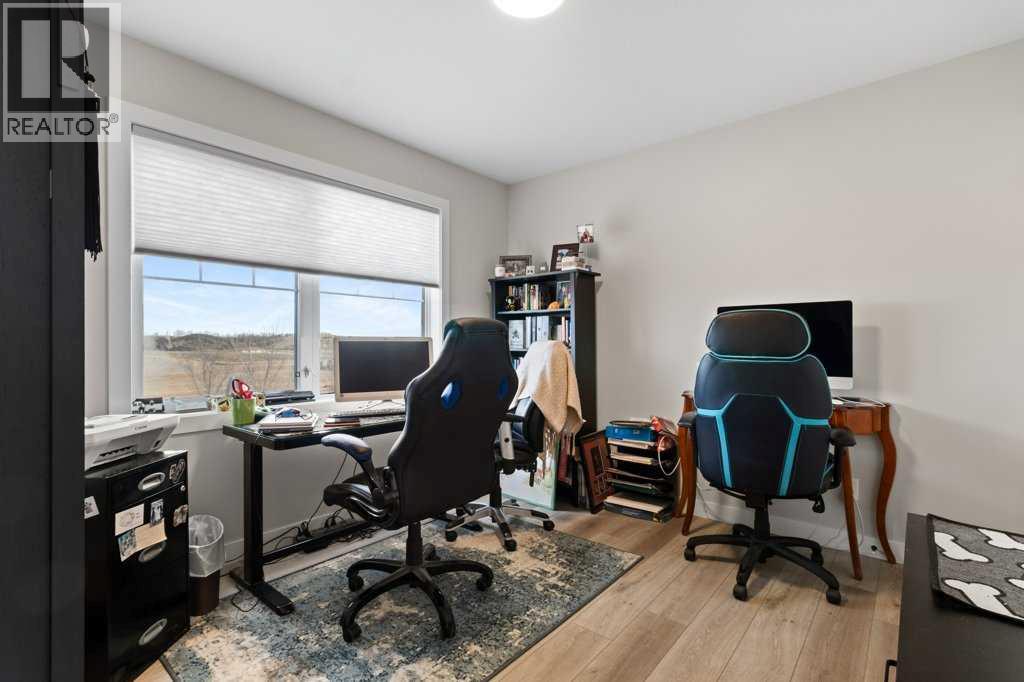 85 Crestview Boulevard, Sylvan Lake