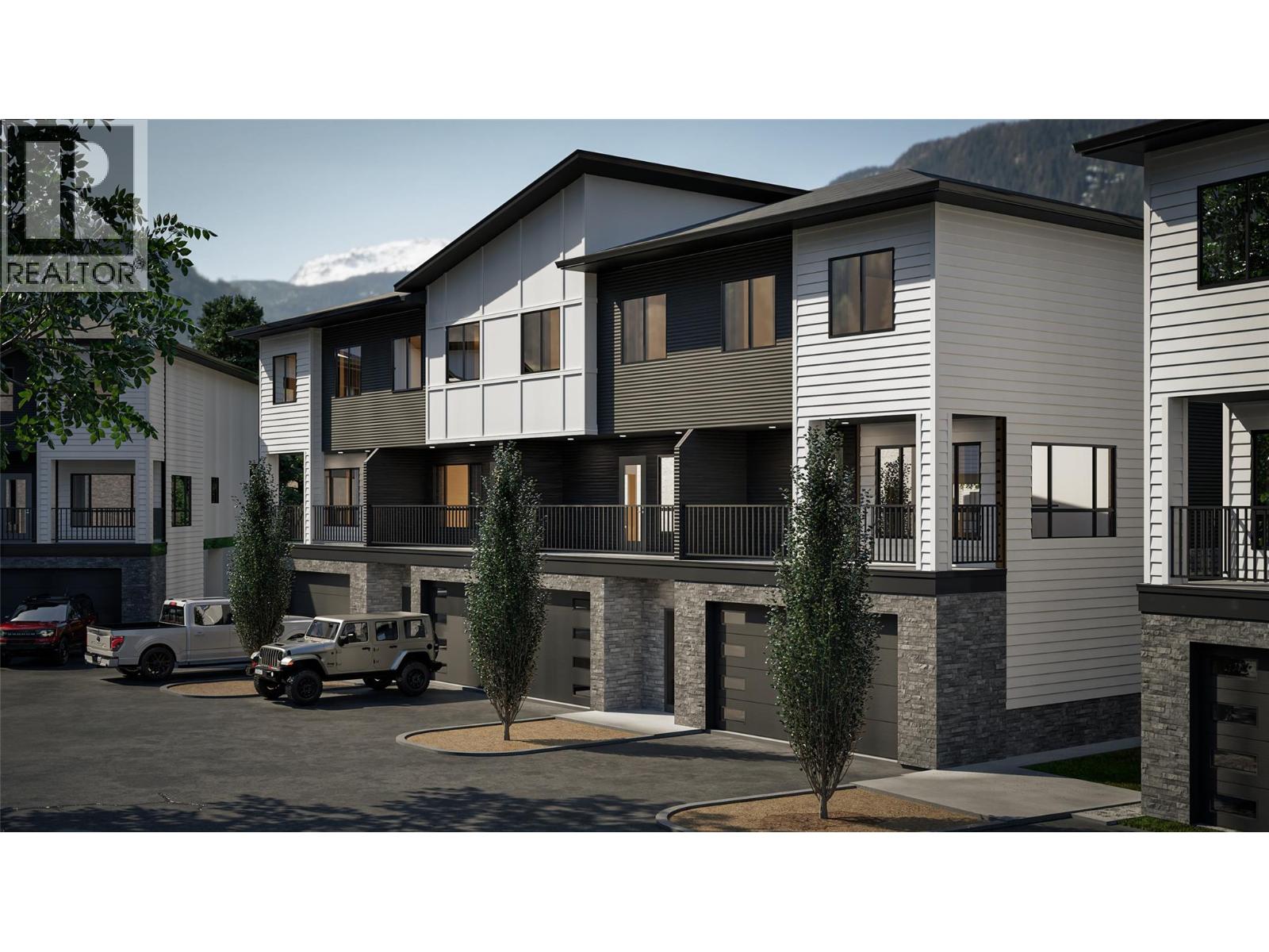800 Riverside Way Unit# 403, Fernie