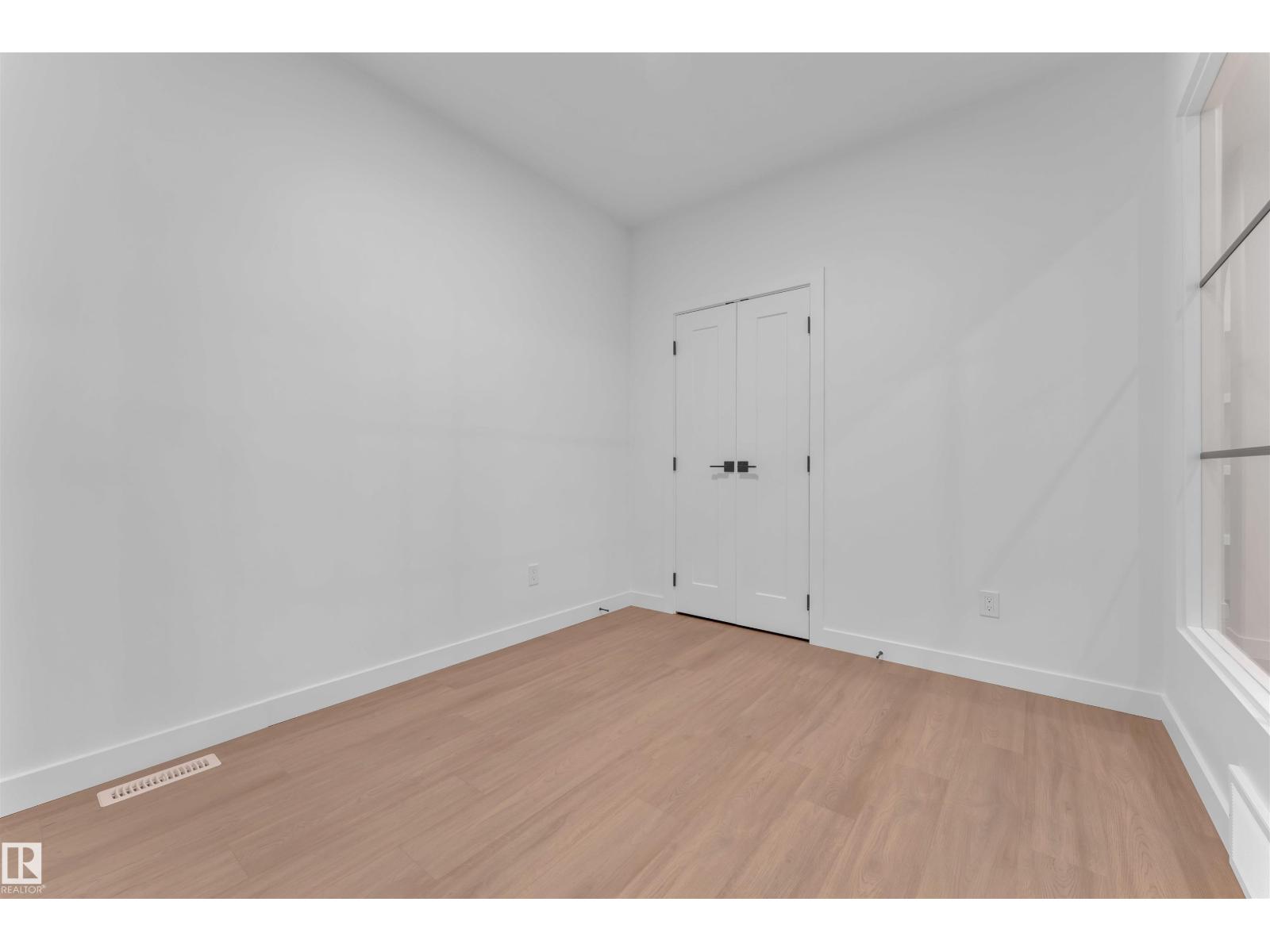 21 AXELWOOD CR, Spruce Grove