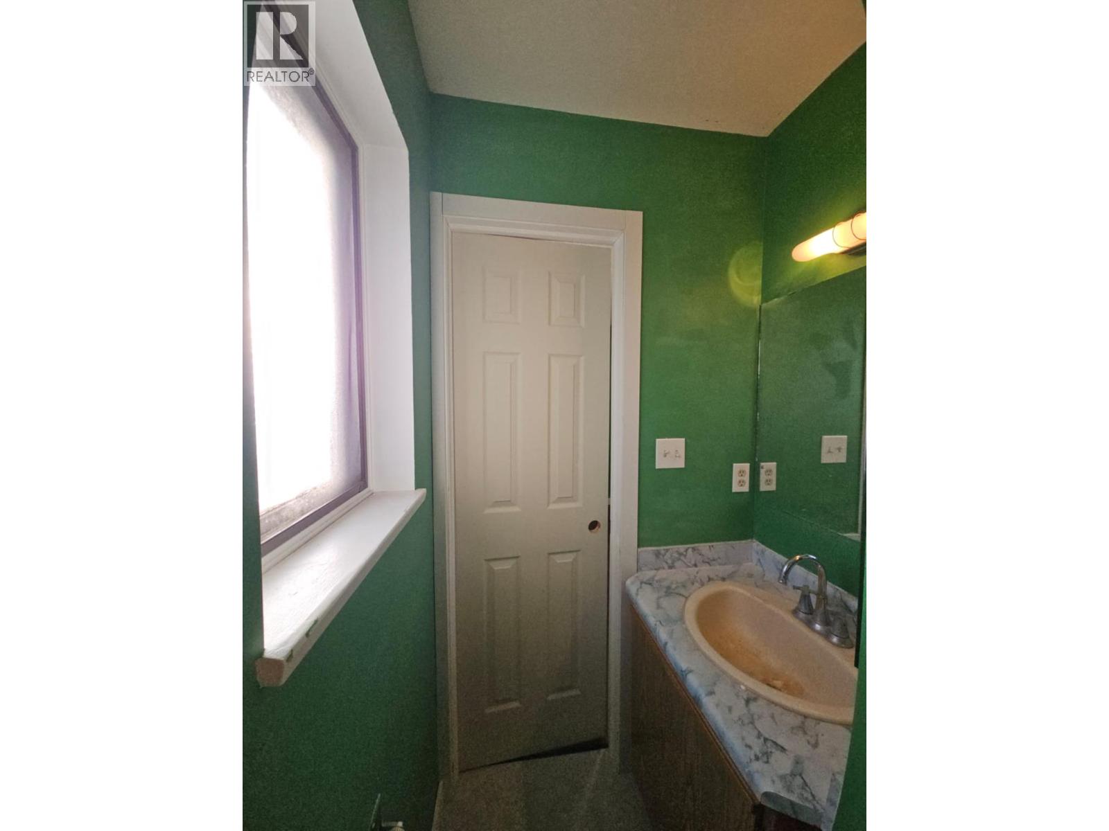 116 Birch Avenue, Tumbler Ridge