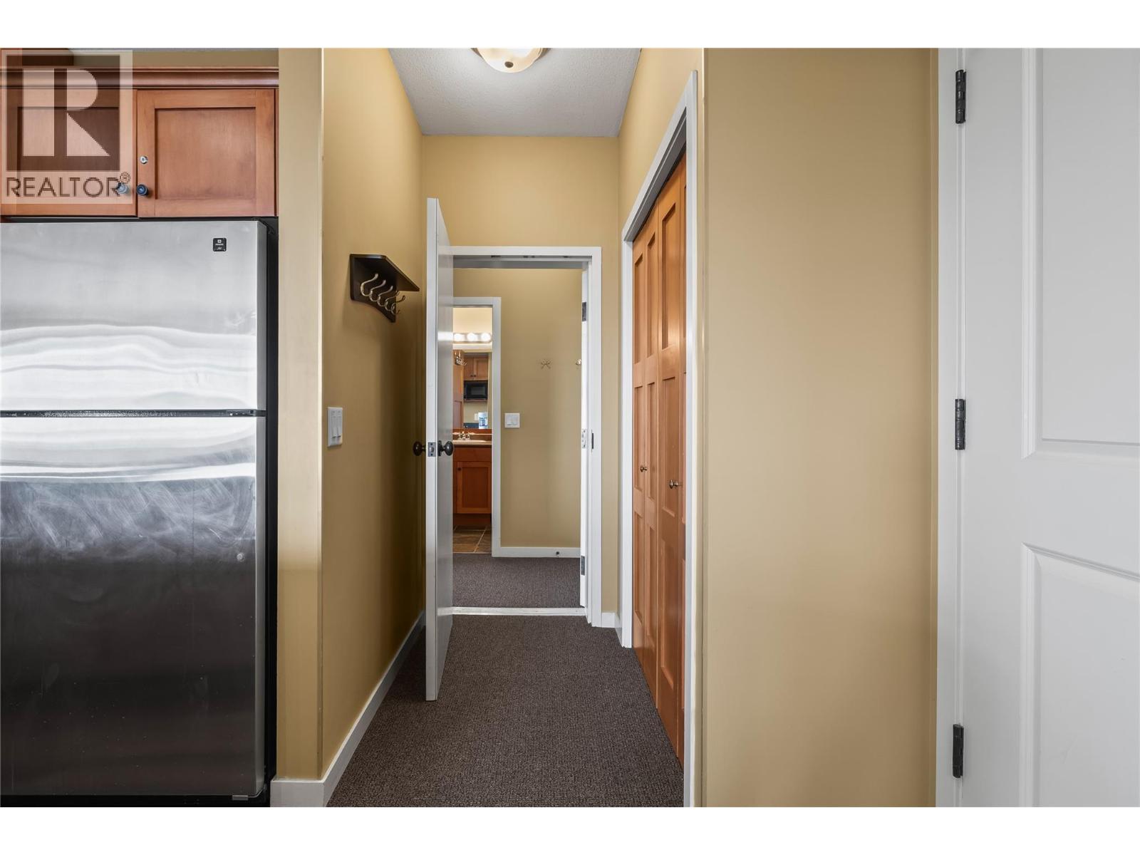 308/308A 255 Feathertop Way, Big White