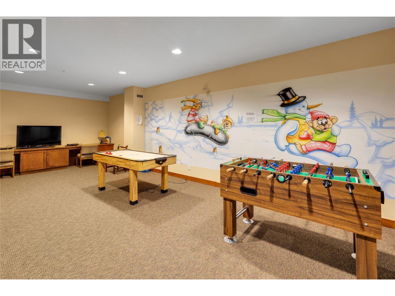 308/308A 255 Feathertop Way, Big White