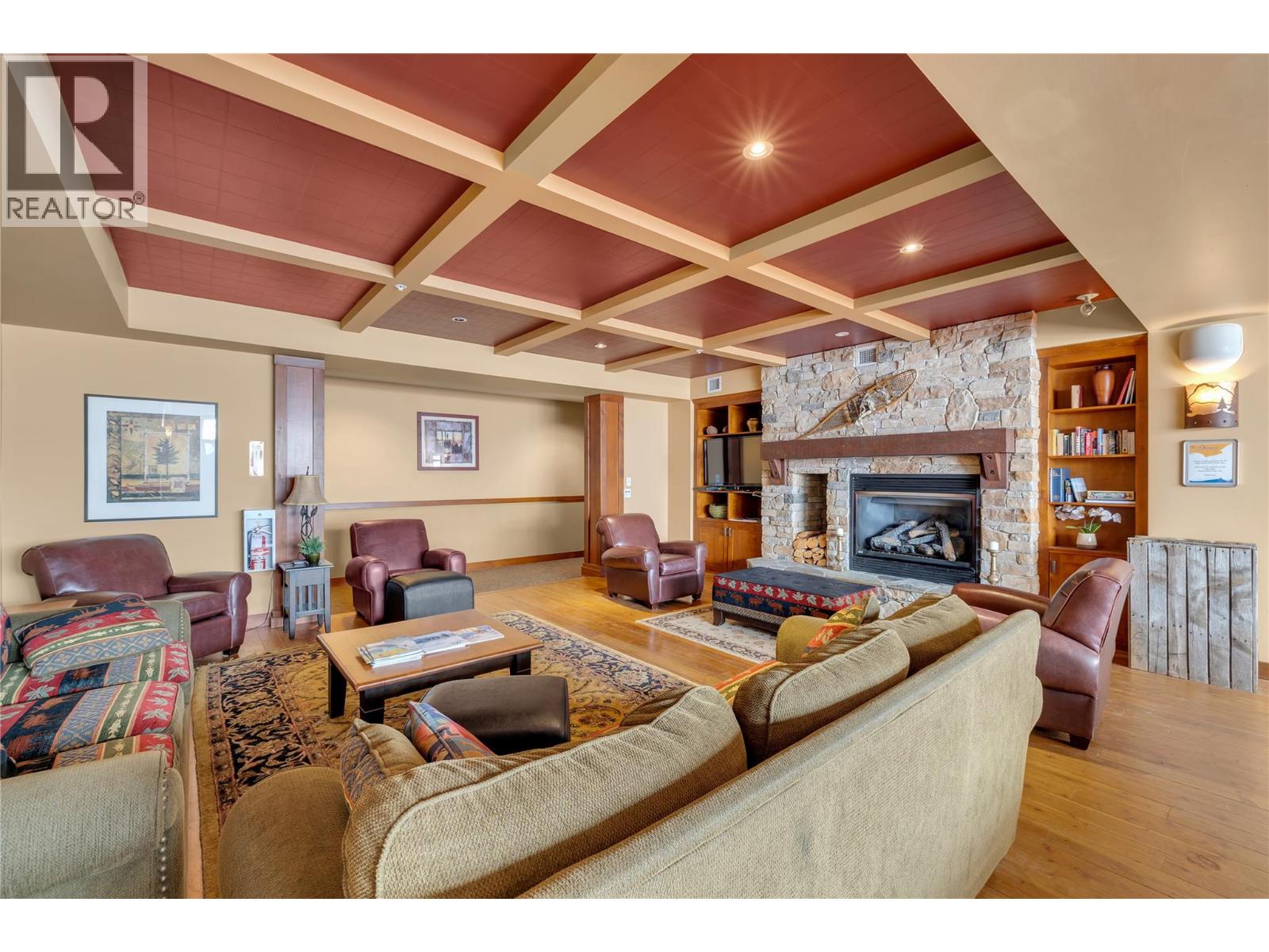 308/308A 255 Feathertop Way, Big White