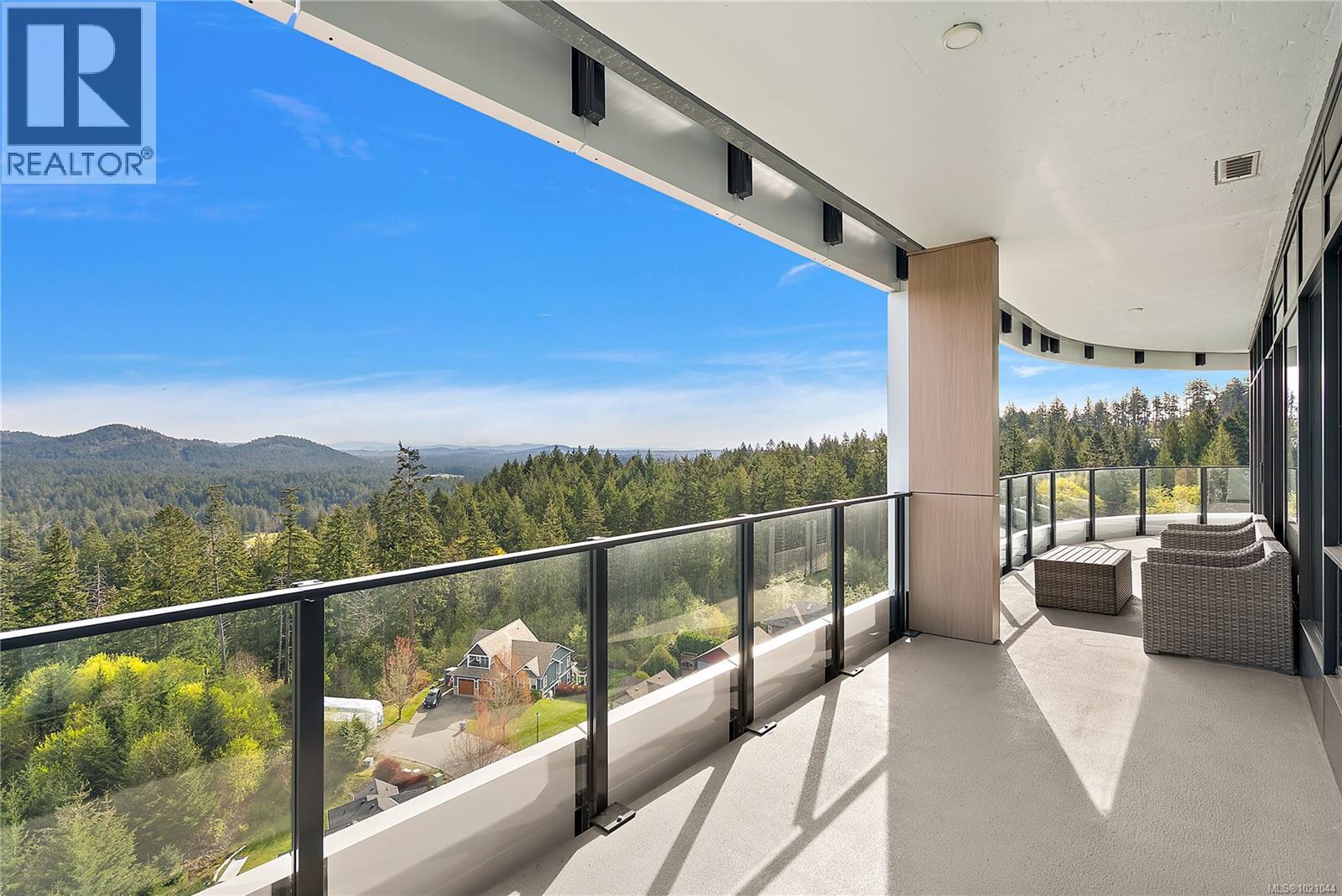 1402 2000 Hannington Road, Langford