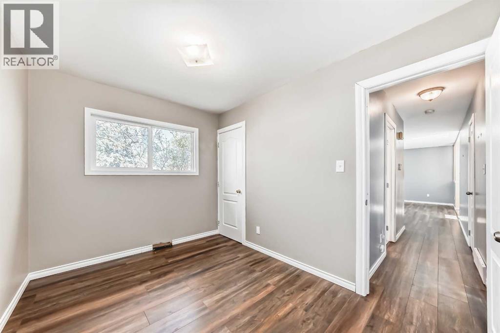 Single Family House Bungalow for Sale in  Cottonwood Crescent SE Southview Calgary 