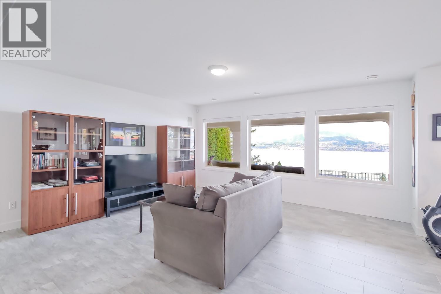  378 Okaview Road, Kelowna