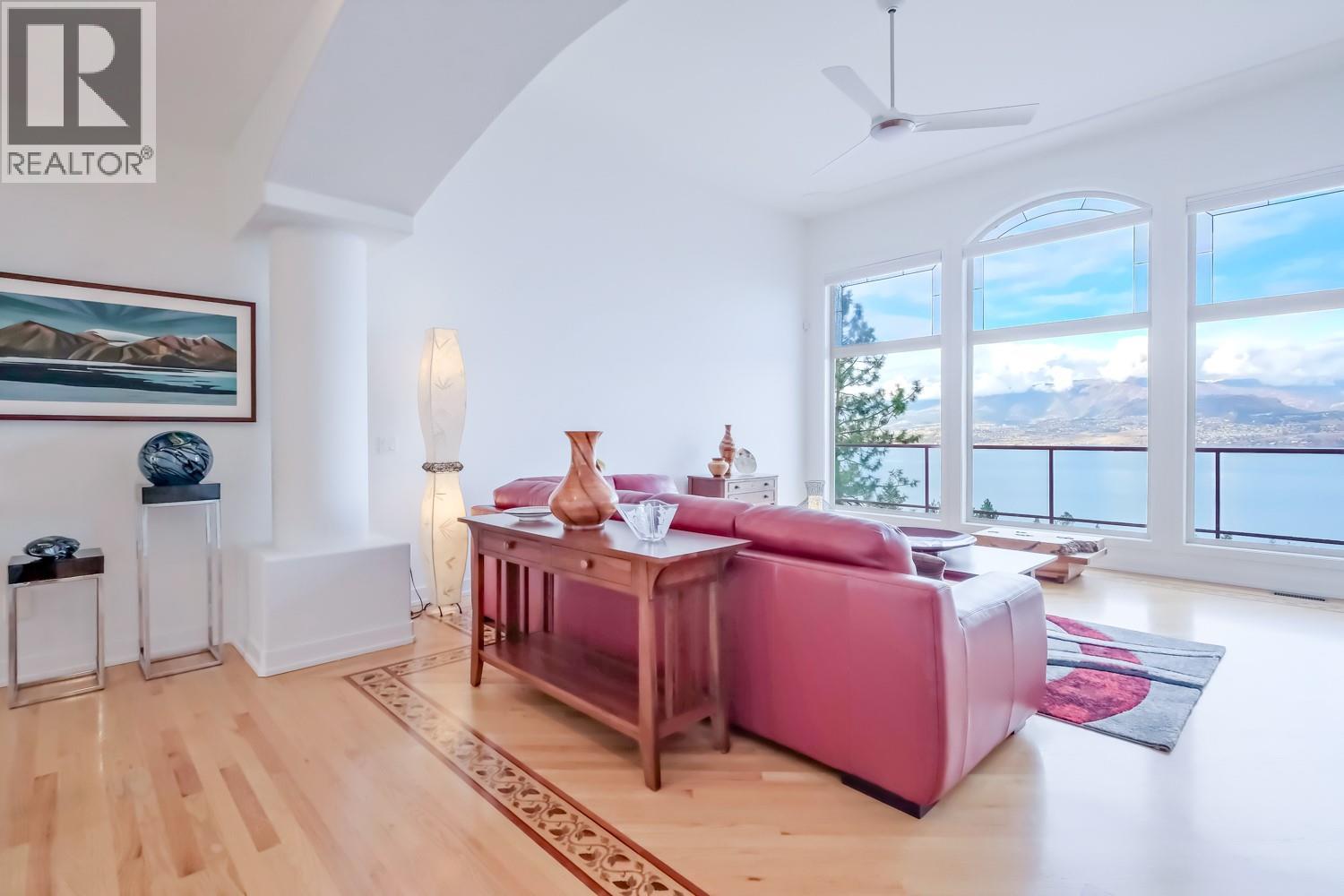  378 Okaview Road, Kelowna