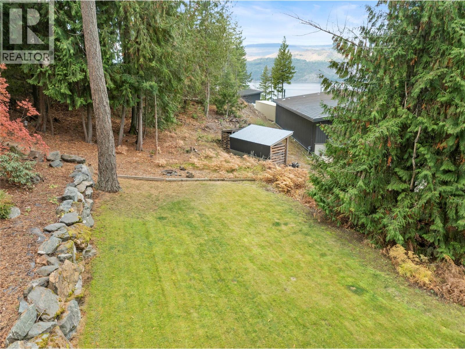  2611 Duncan Road, Blind Bay